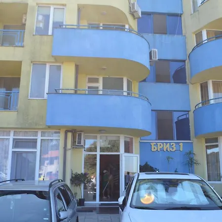 Near The Beach Apartment *